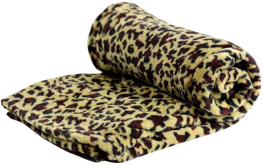 Cloudz Super Cozy Premium Plush Extra Large Travel Blanket - Leopard